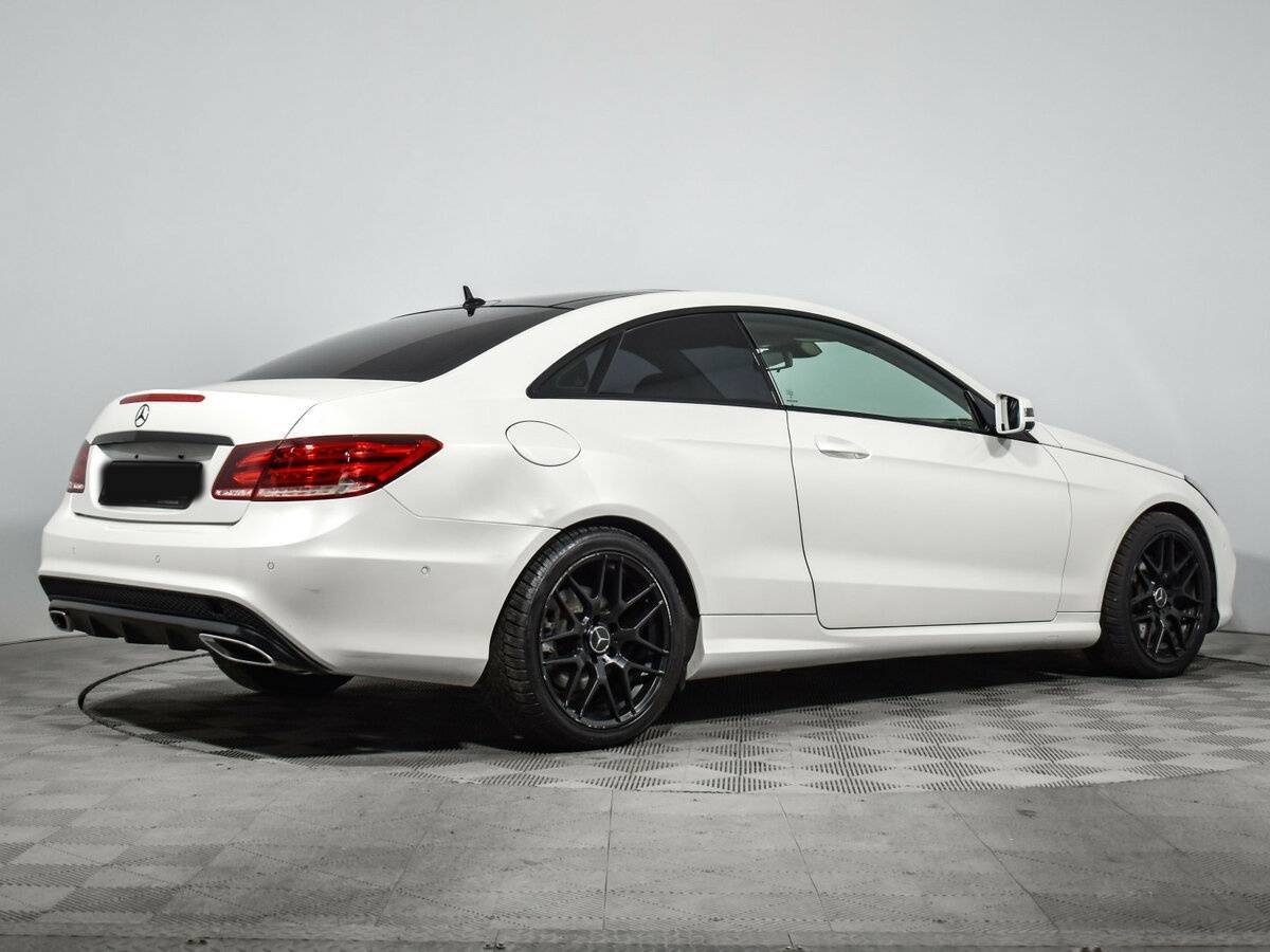 Мерседес-Бенц Е-Класс б/у, 2015, Автоматическая. Фото: #4