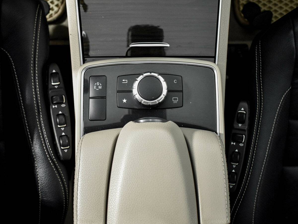 Мерседес-Бенц Е-Класс б/у, 2015, Автоматическая. Фото: #11