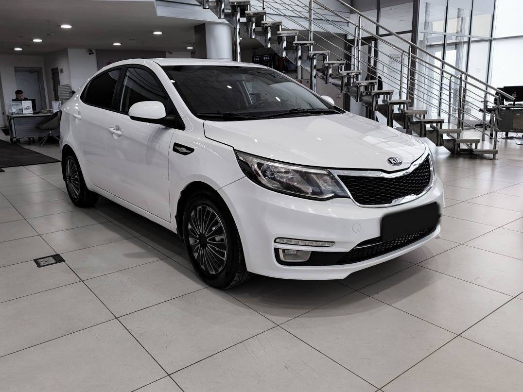 Киа Рио б/у, 2016, Механическая. Фото: #2