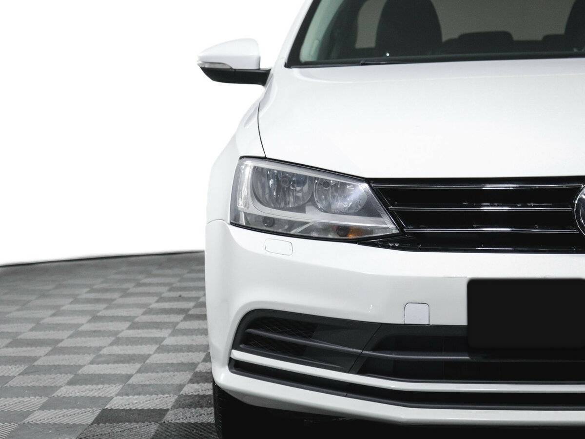 Volkswagen Jetta б/у, 2016, Автоматическая. Фото: #16