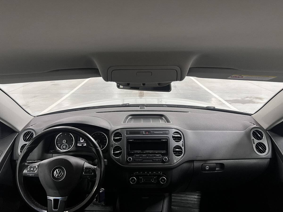 Volkswagen Tiguan б/у, 2012, Автоматическая. Фото: #13