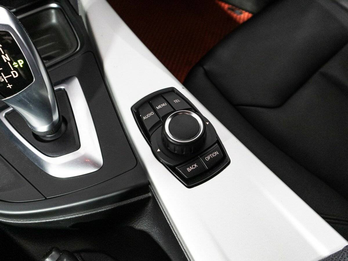 БМВ 3 серии б/у, 2012, Автоматическая. Фото: #17