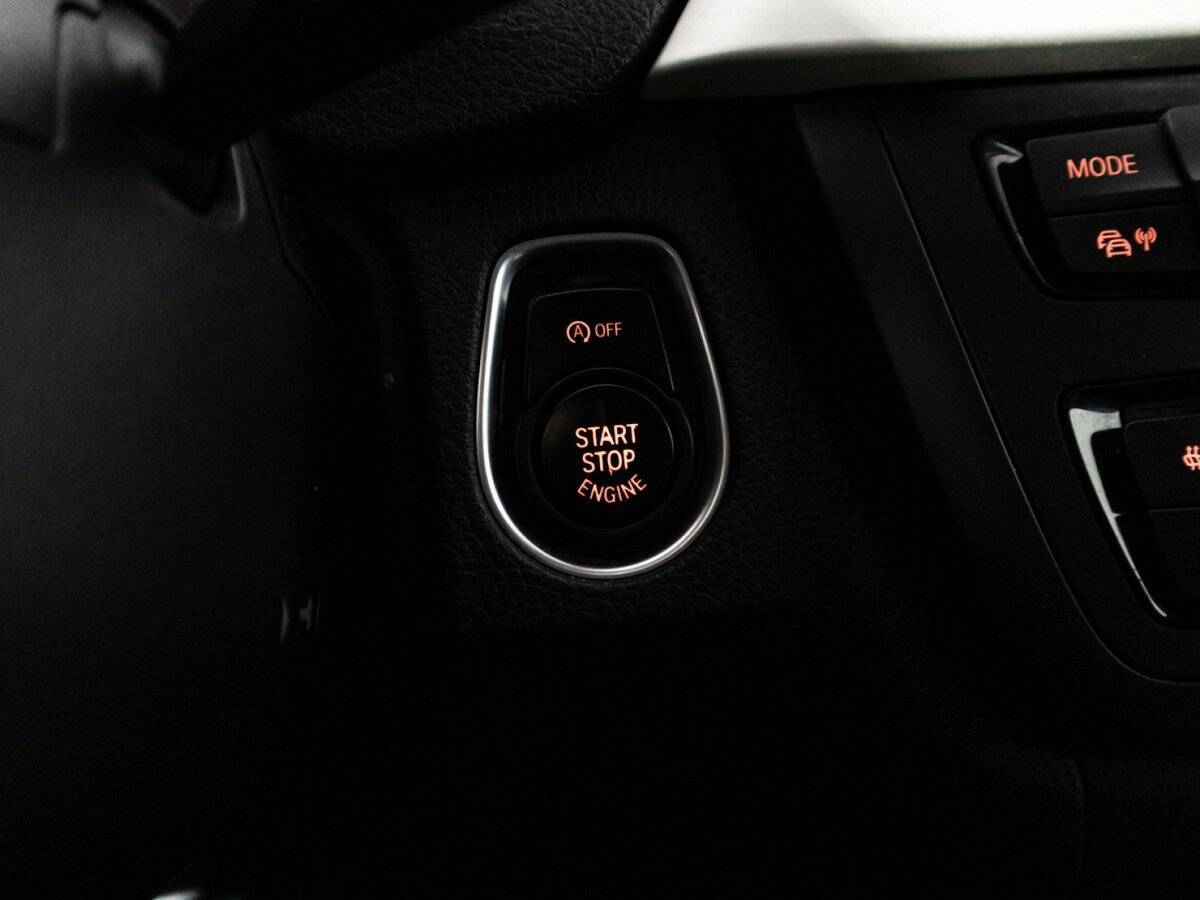 БМВ 3 серии б/у, 2012, Автоматическая. Фото: #18