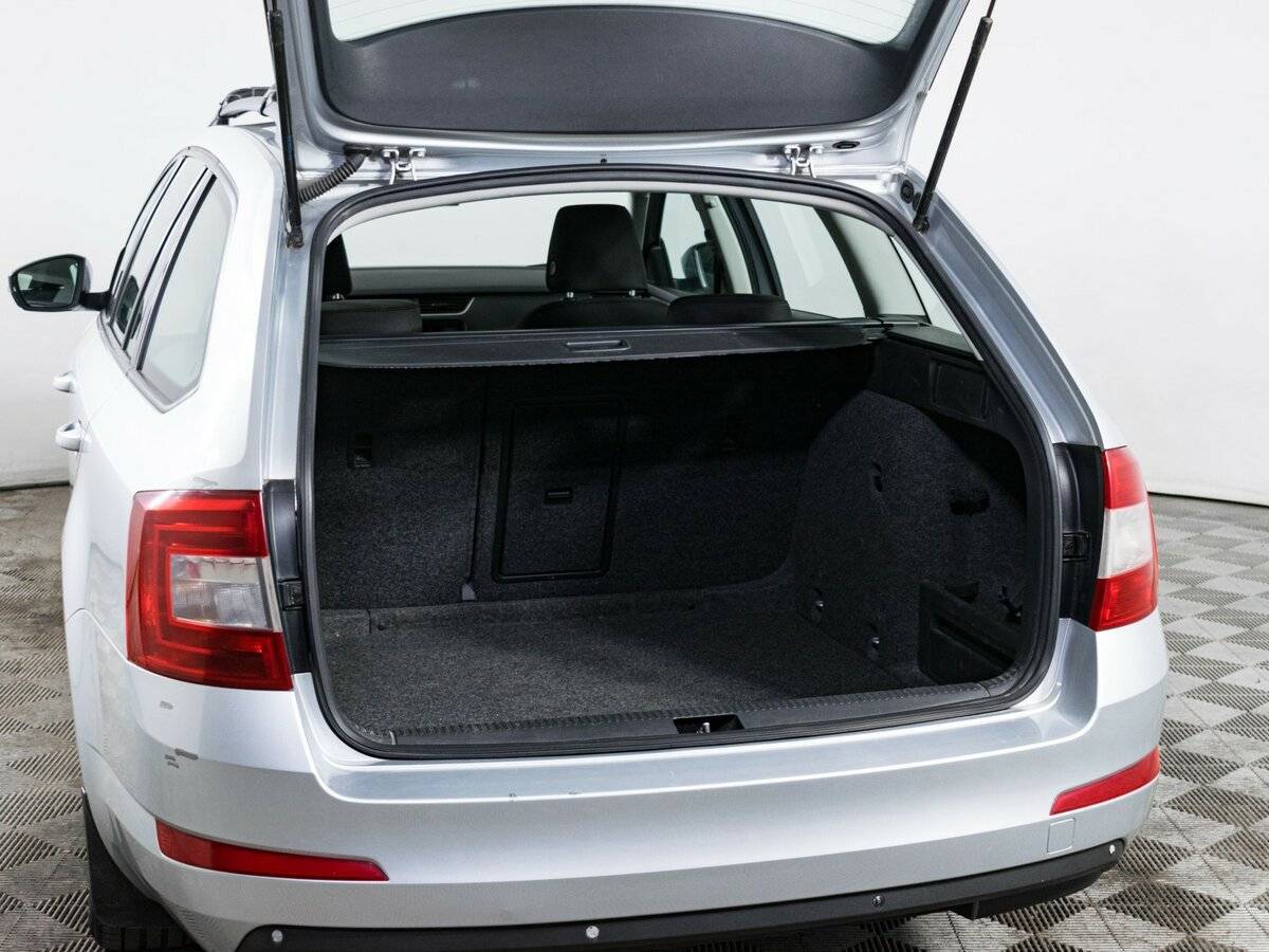 Шкода Октавия б/у, 2015, Роботизированная. Фото: #8