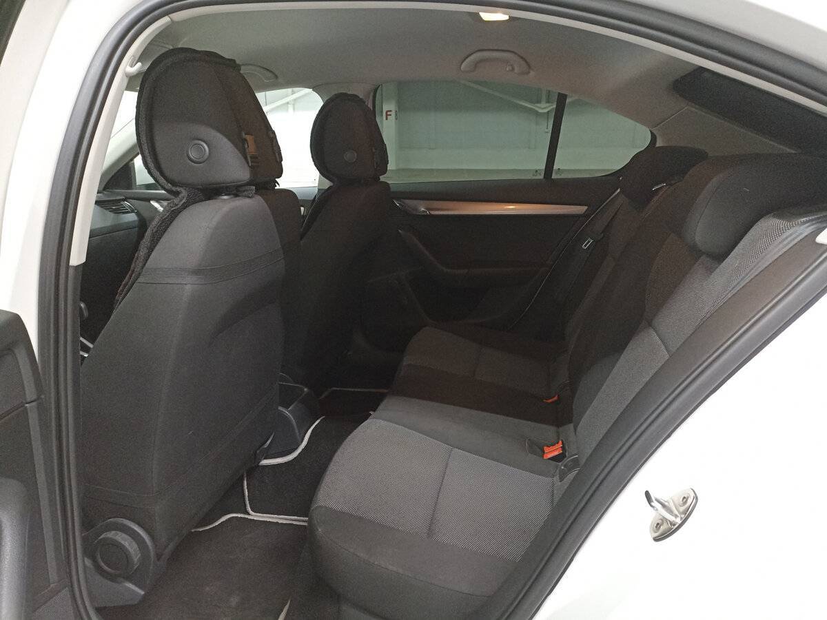 Шкода Октавия б/у, 2013, Роботизированная. Фото: #11