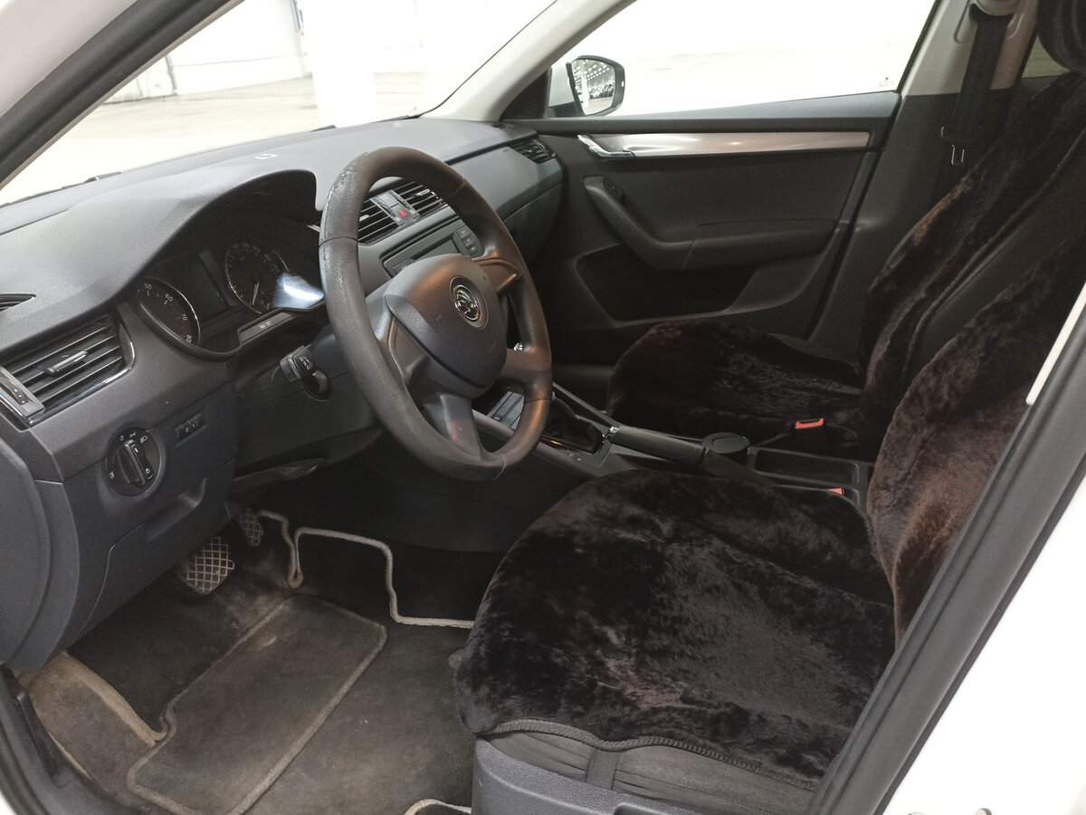 Шкода Октавия б/у, 2013, Роботизированная. Фото: #15