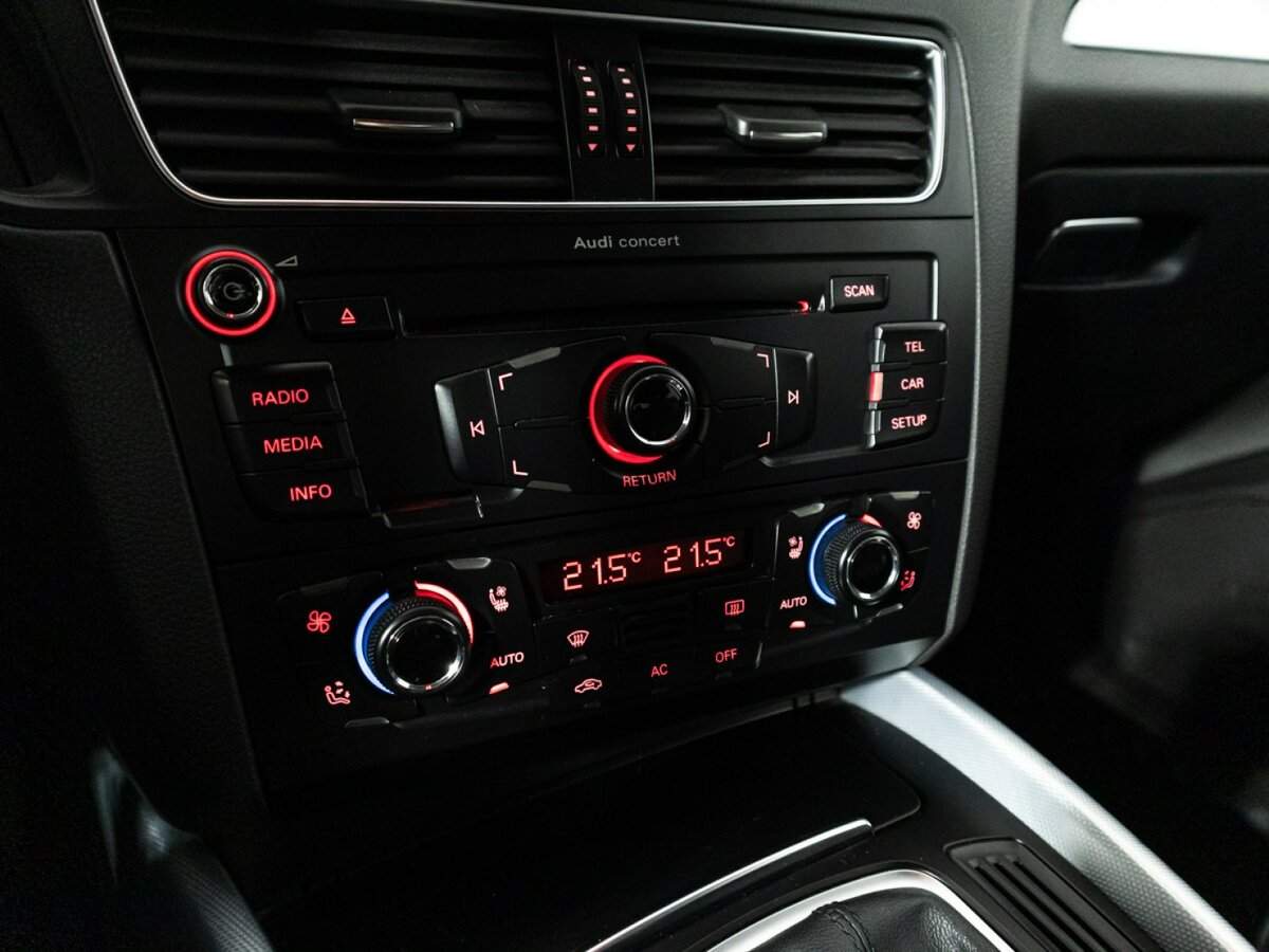 Ауди К5 б/у, 2012, Роботизированная. Фото: #18