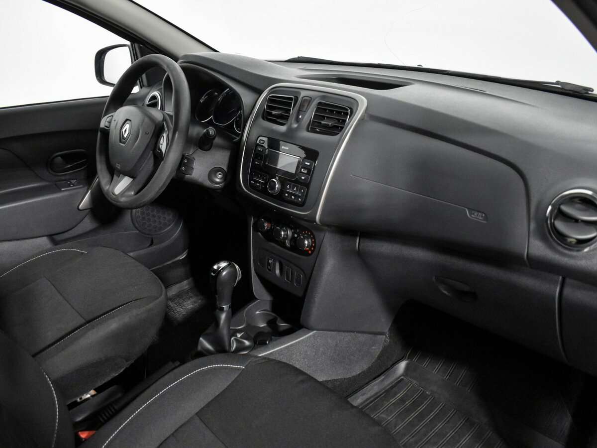 Рено Сандеро б/у, 2017, Автоматическая. Фото: #12