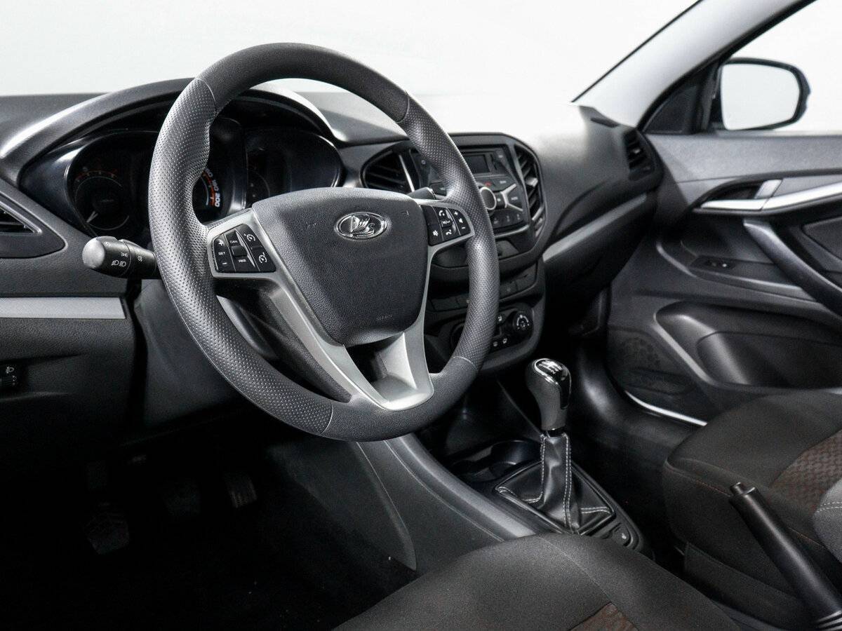 Лада (ВАЗ) Веста б/у, 2018, Механическая. Фото: #10