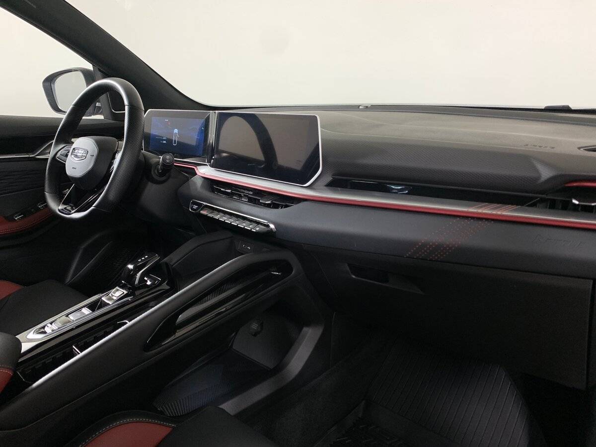 Джили Кулрэй б/у, 2023, Роботизированная. Фото: #12