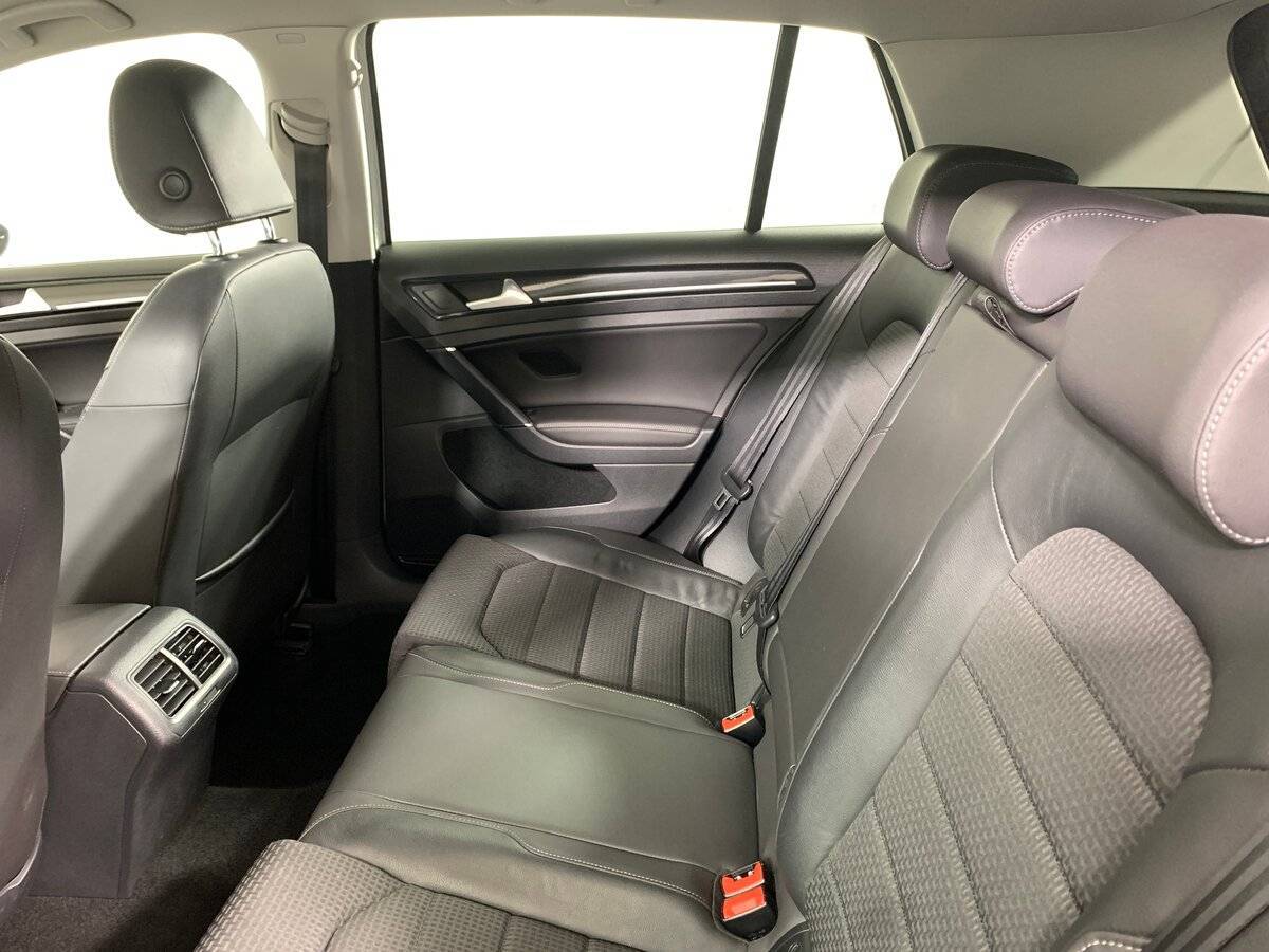 Volkswagen Golf б/у, 2013, Роботизированная. Фото: #18