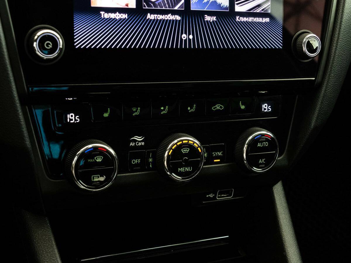 Шкода Октавия б/у, 2019, Роботизированная. Фото: #15