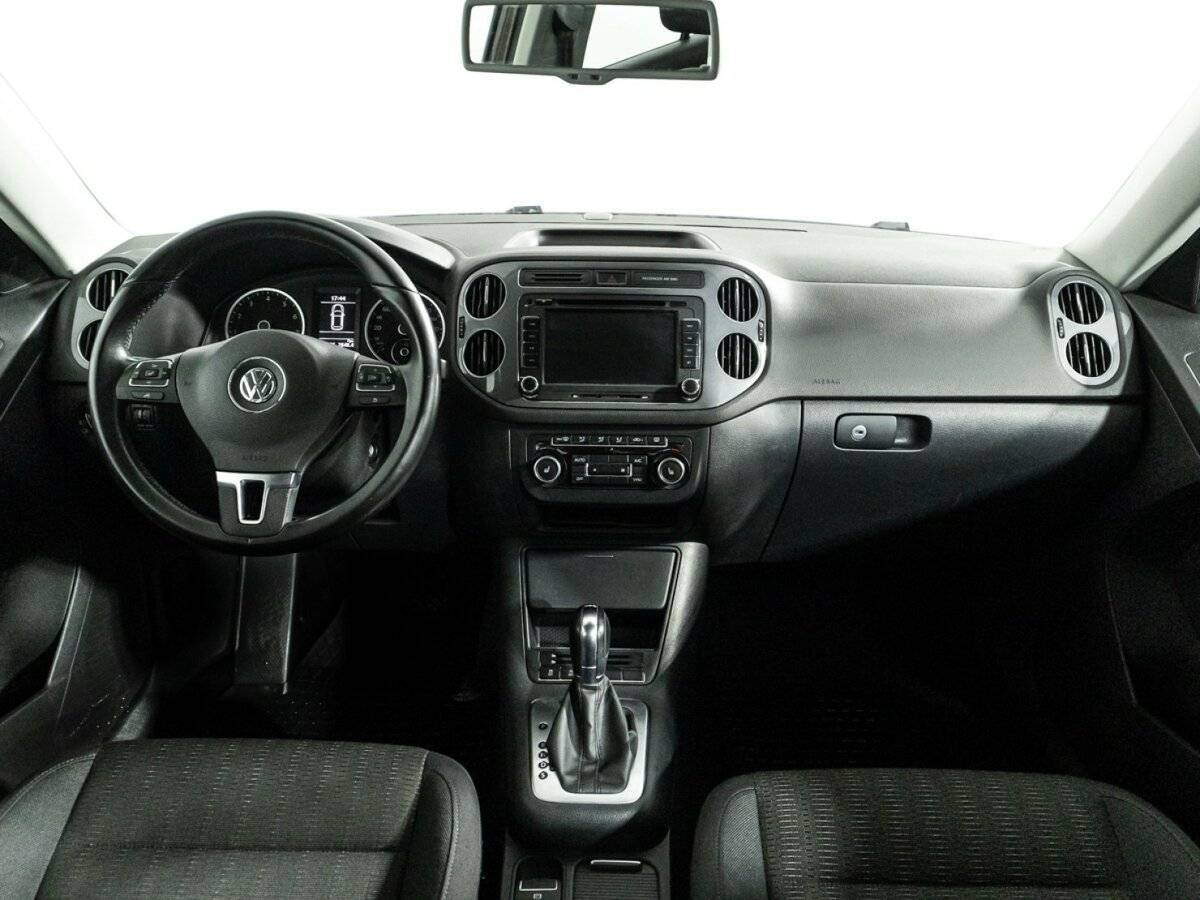 Volkswagen Tiguan б/у, 2014, Роботизированная. Фото: #12