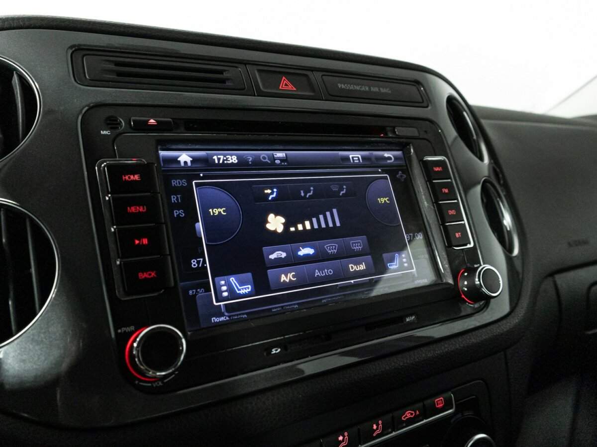 Volkswagen Tiguan б/у, 2014, Роботизированная. Фото: #16