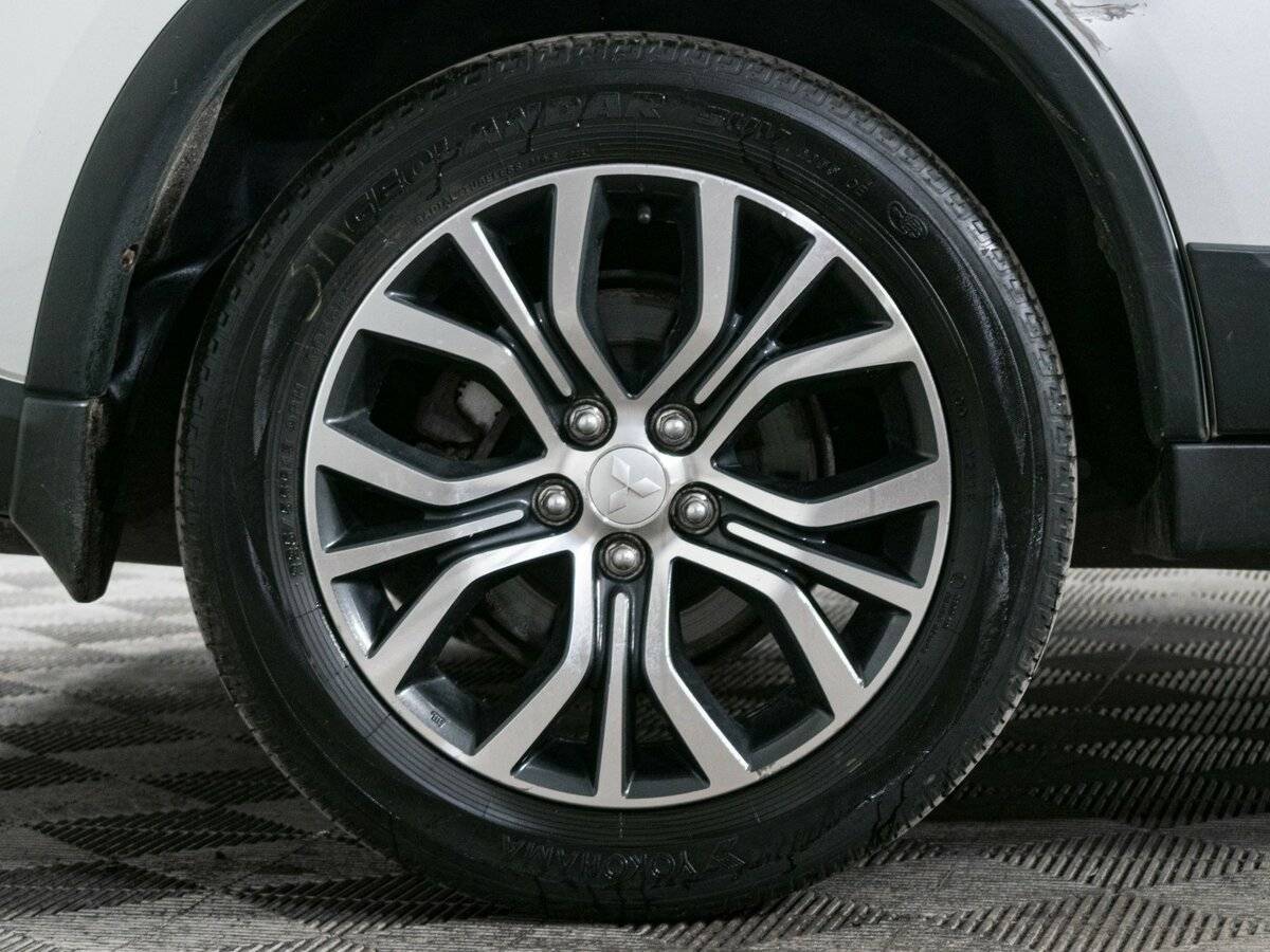 Митсубиши Оутлэндер б/у, 2015, Вариатор. Фото: #17