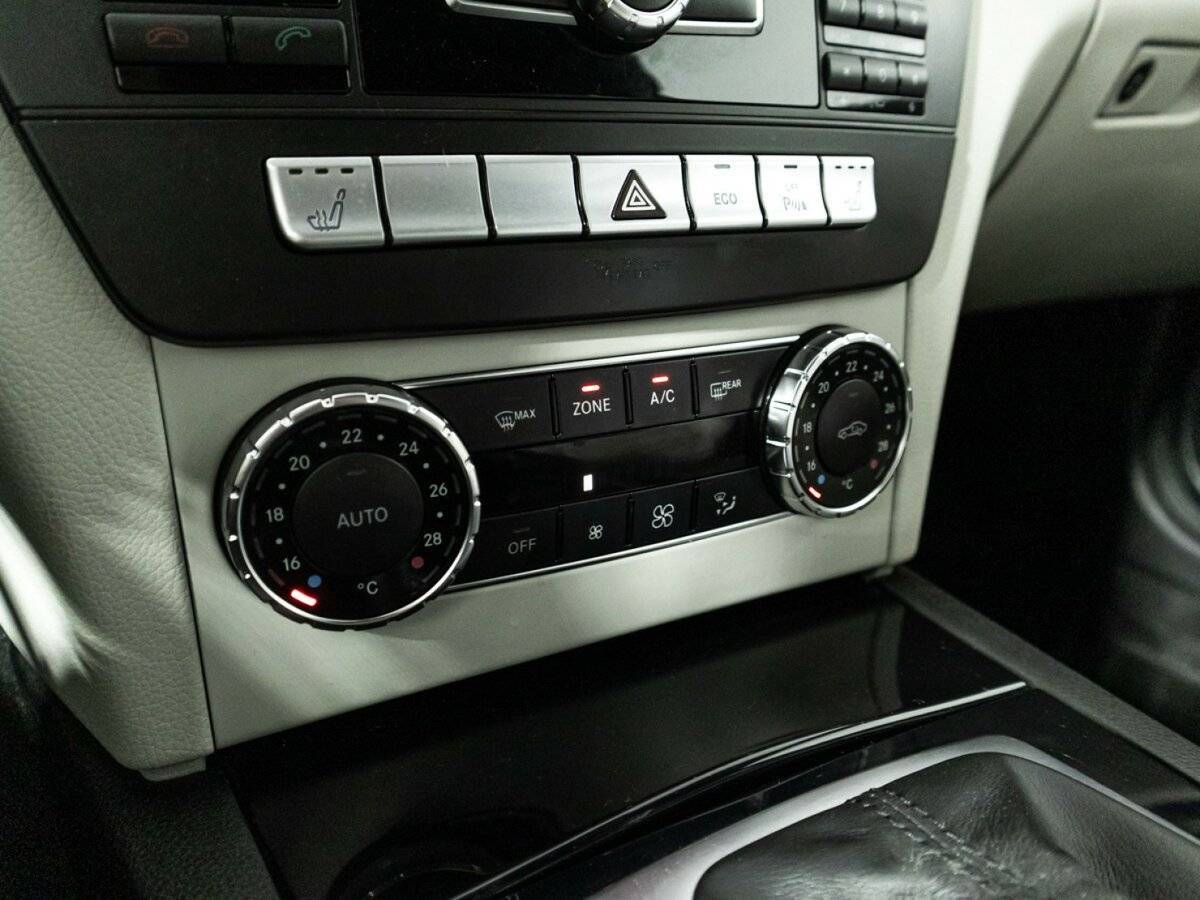 Мерседес-Бенц Ц-Класс б/у, 2012, Автоматическая. Фото: #15