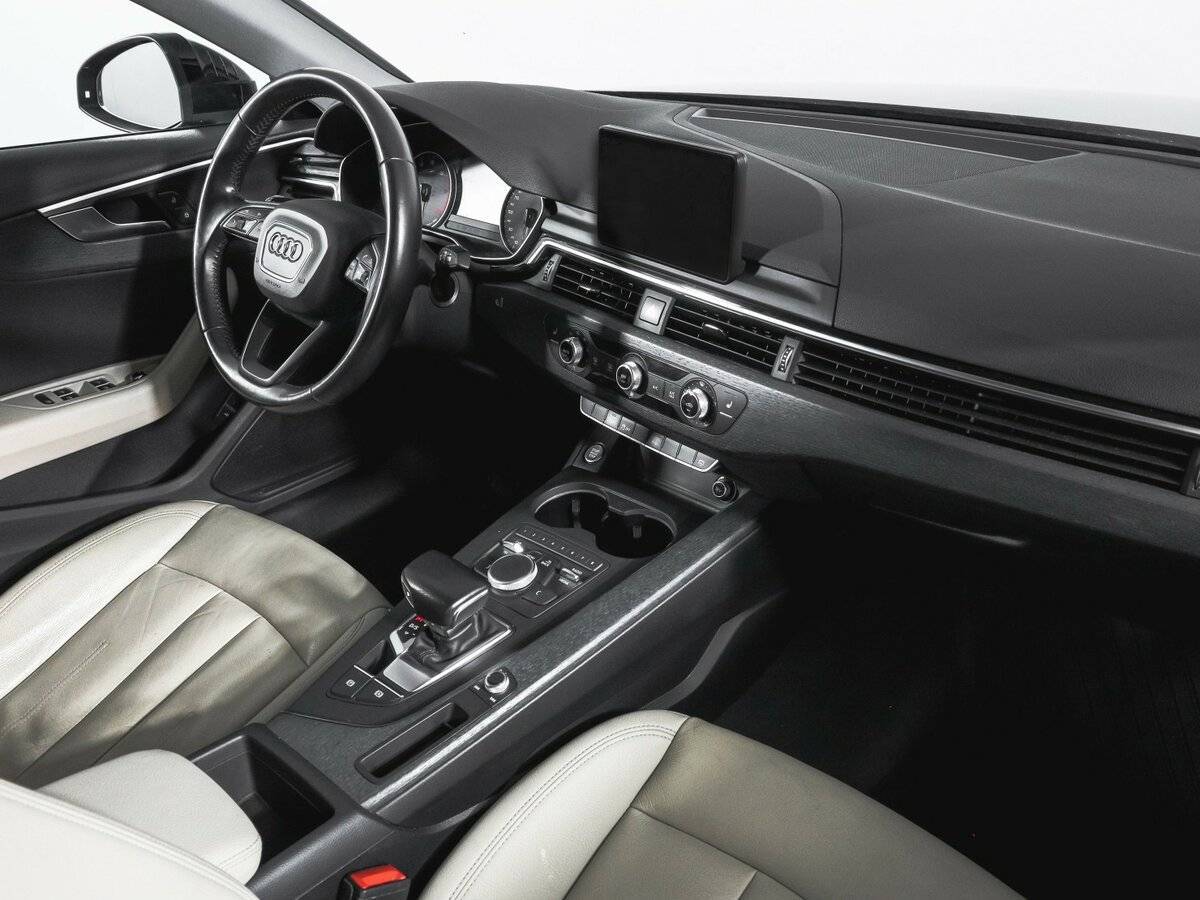 Ауди А4 б/у, 2017, Роботизированная. Фото: #8