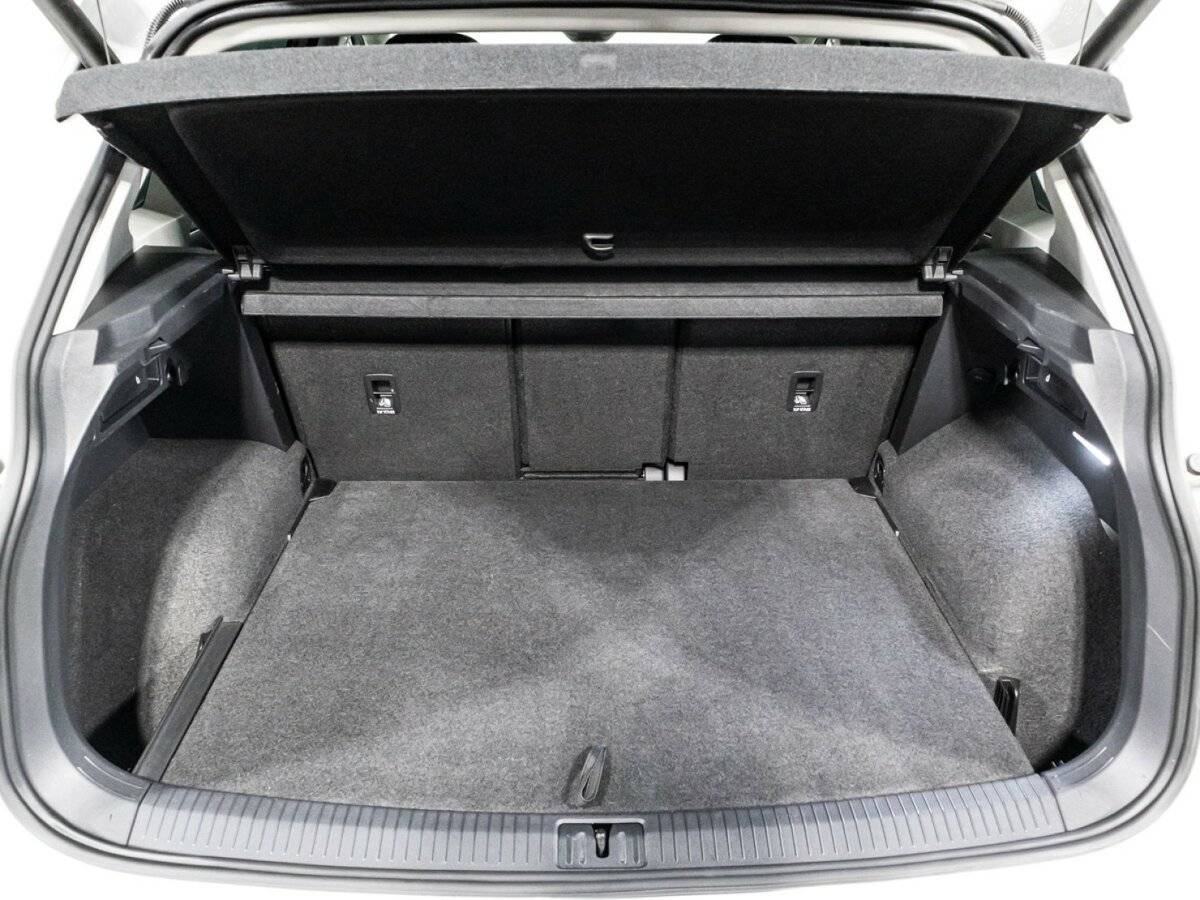 Volkswagen Tiguan б/у, 2019, Роботизированная. Фото: #13