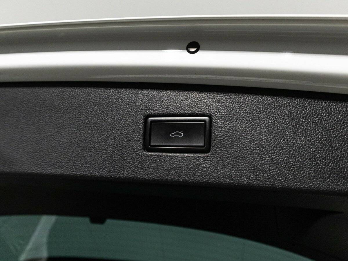 Volkswagen Tiguan б/у, 2019, Роботизированная. Фото: #14