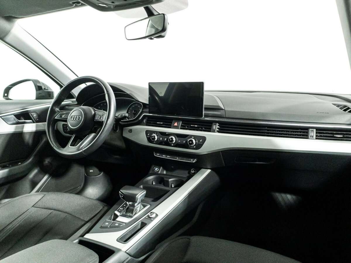 Ауди А4 б/у, 2020, Роботизированная. Фото: #8