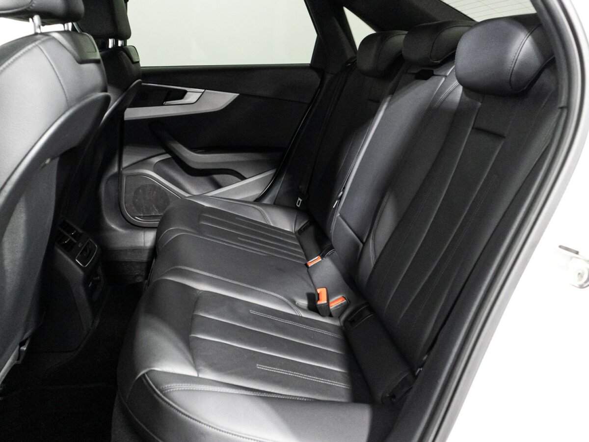 Ауди А4 б/у, 2019, Роботизированная. Фото: #9