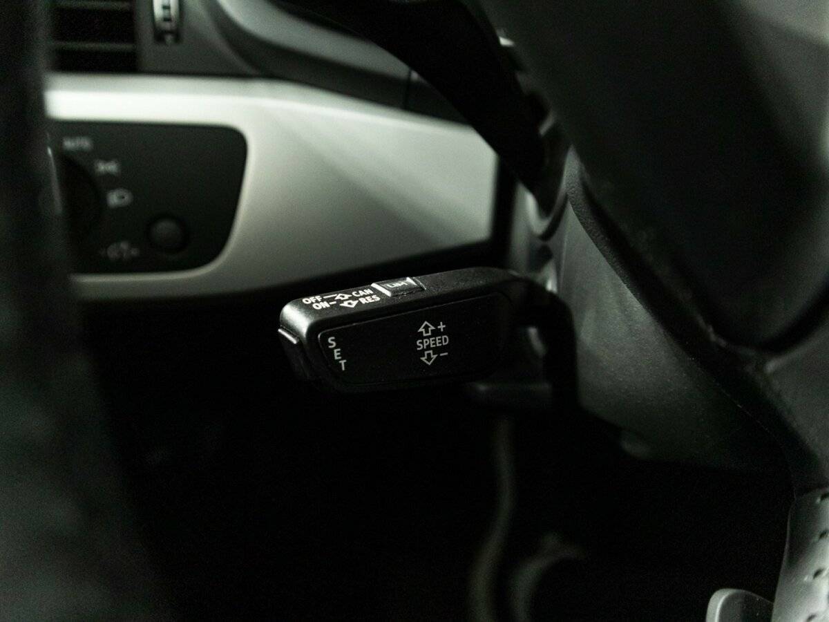 Ауди А4 б/у, 2019, Роботизированная. Фото: #21