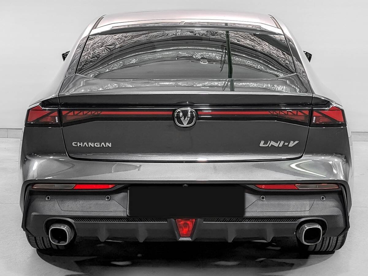 Чанган УНИ-В б/у, 2023, Роботизированная. Фото: #5