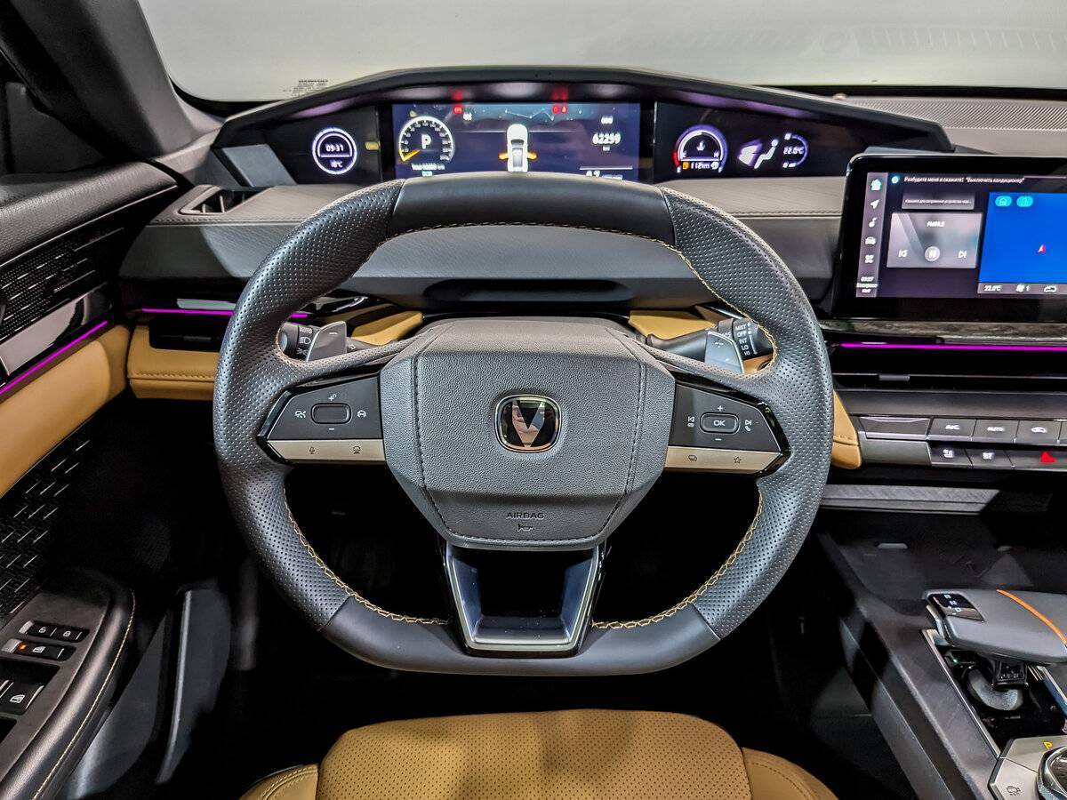 Чанган УНИ-В б/у, 2023, Роботизированная. Фото: #21