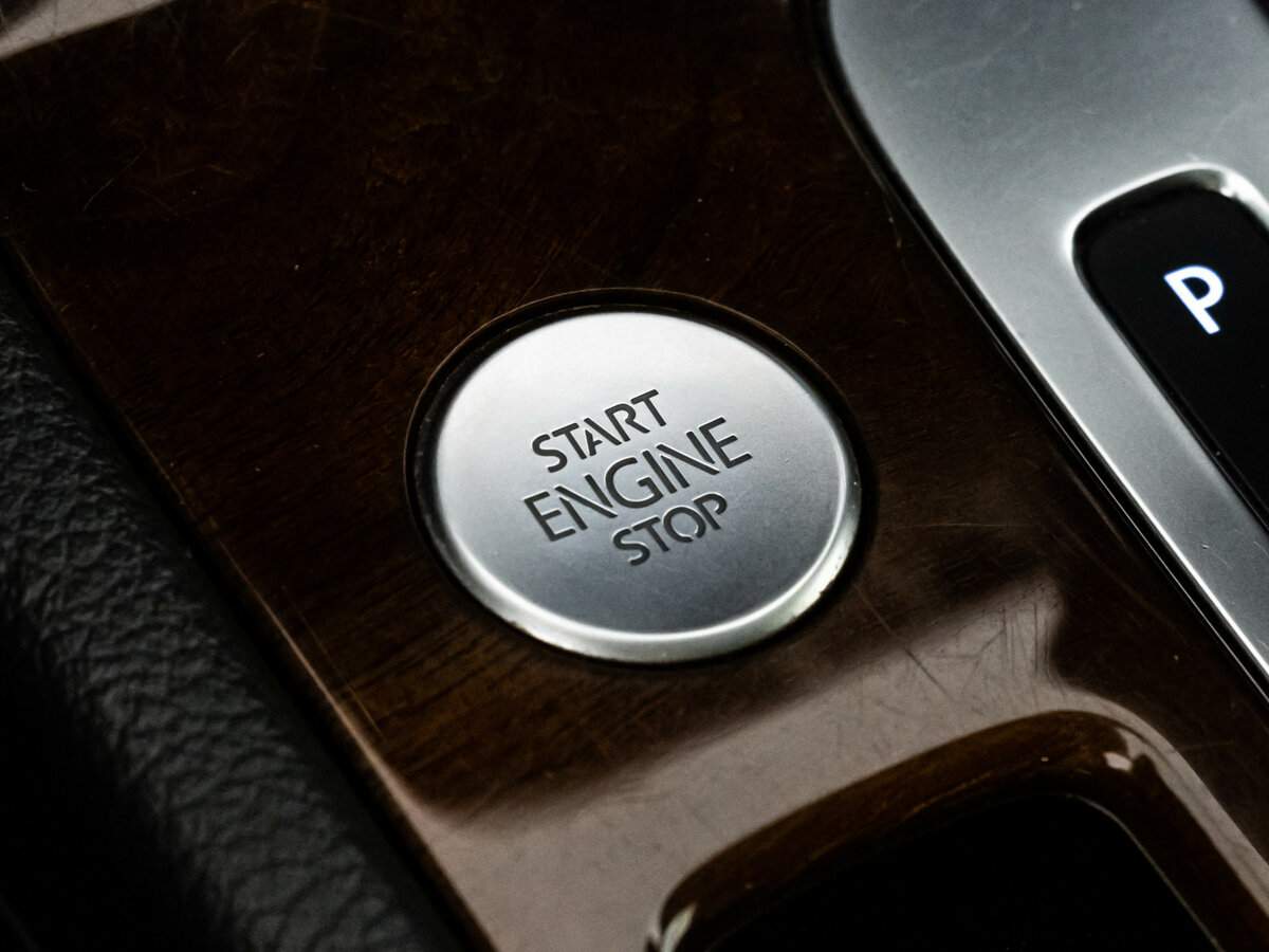 Volkswagen Touareg б/у, 2015, Автоматическая. Фото: #19