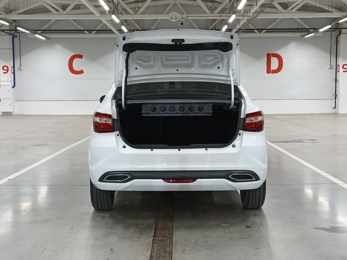 Лада (ВАЗ) Веста б/у, 2023, Механическая. Фото: #9