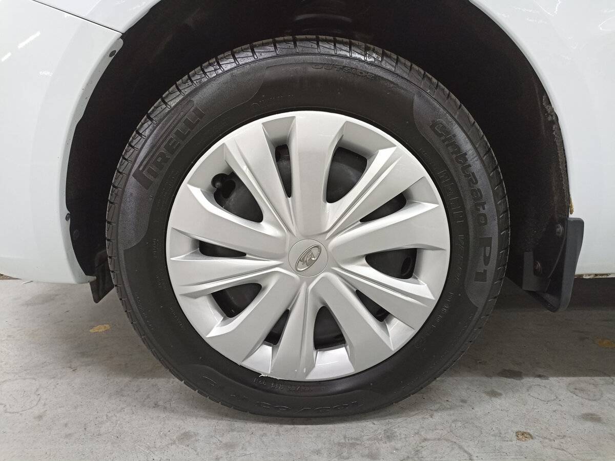 Лада (ВАЗ) Веста б/у, 2023, Механическая. Фото: #17