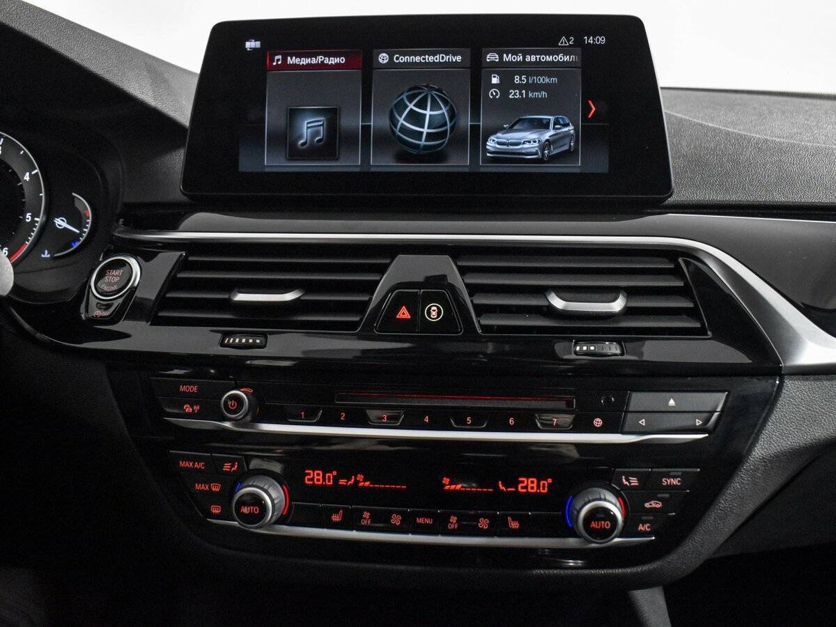 БМВ 5 серии б/у, 2017, Автоматическая. Фото: #18