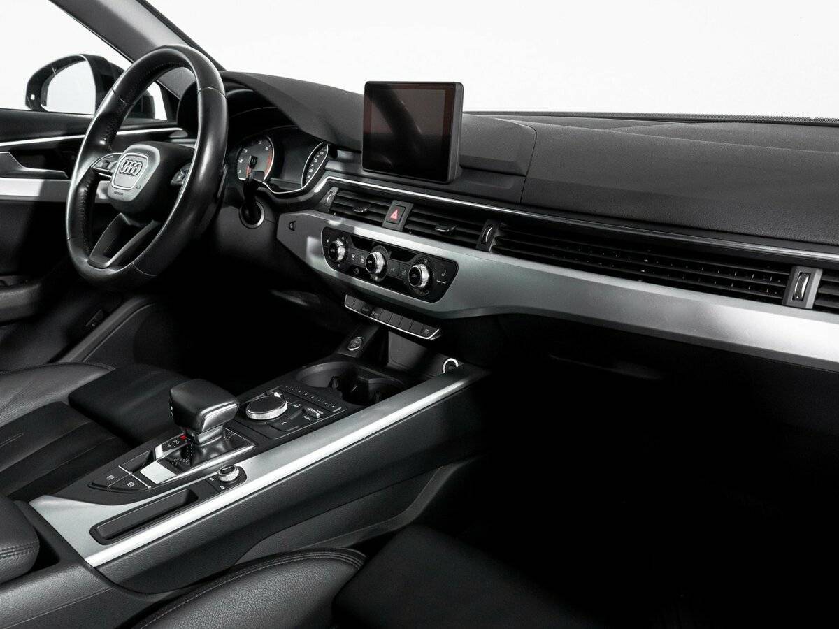 Ауди А4 б/у, 2017, Роботизированная. Фото: #8