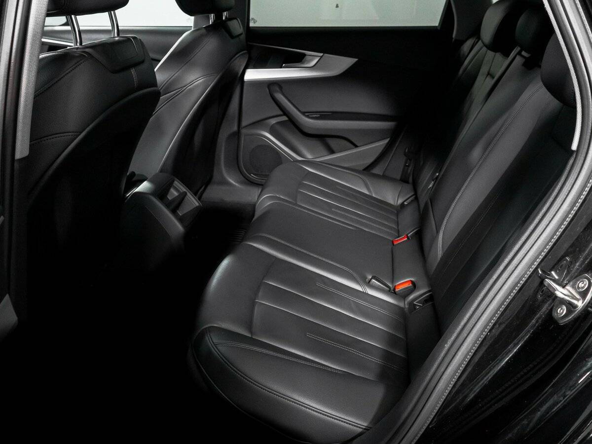 Ауди А4 б/у, 2017, Роботизированная. Фото: #9