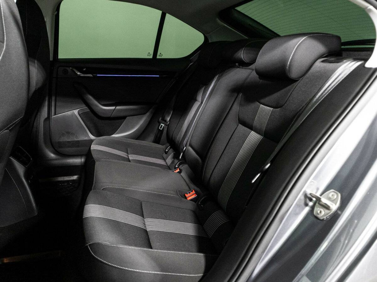 Шкода Октавия б/у, 2020, Роботизированная. Фото: #9