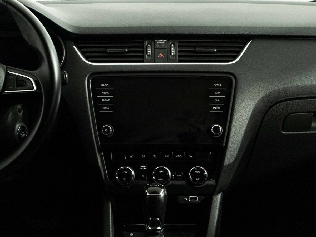 Шкода Октавия б/у, 2020, Роботизированная. Фото: #13