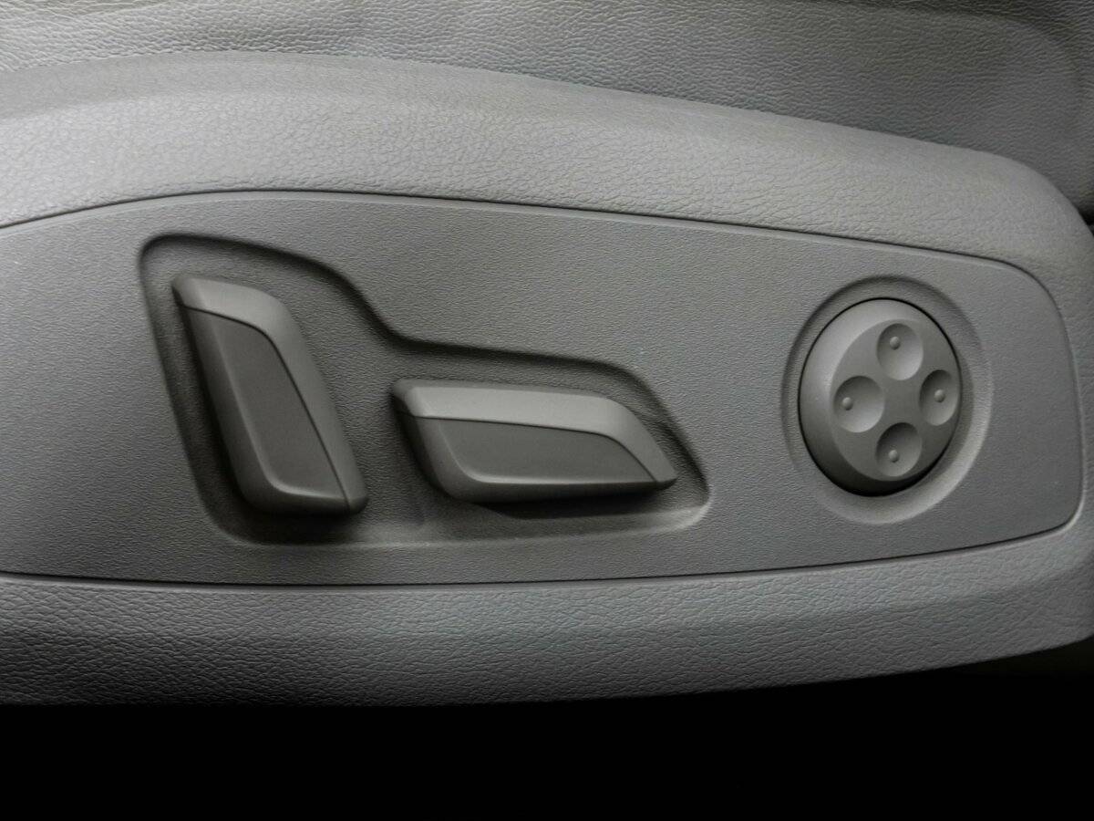 Ауди А4 б/у, 2017, Роботизированная. Фото: #25