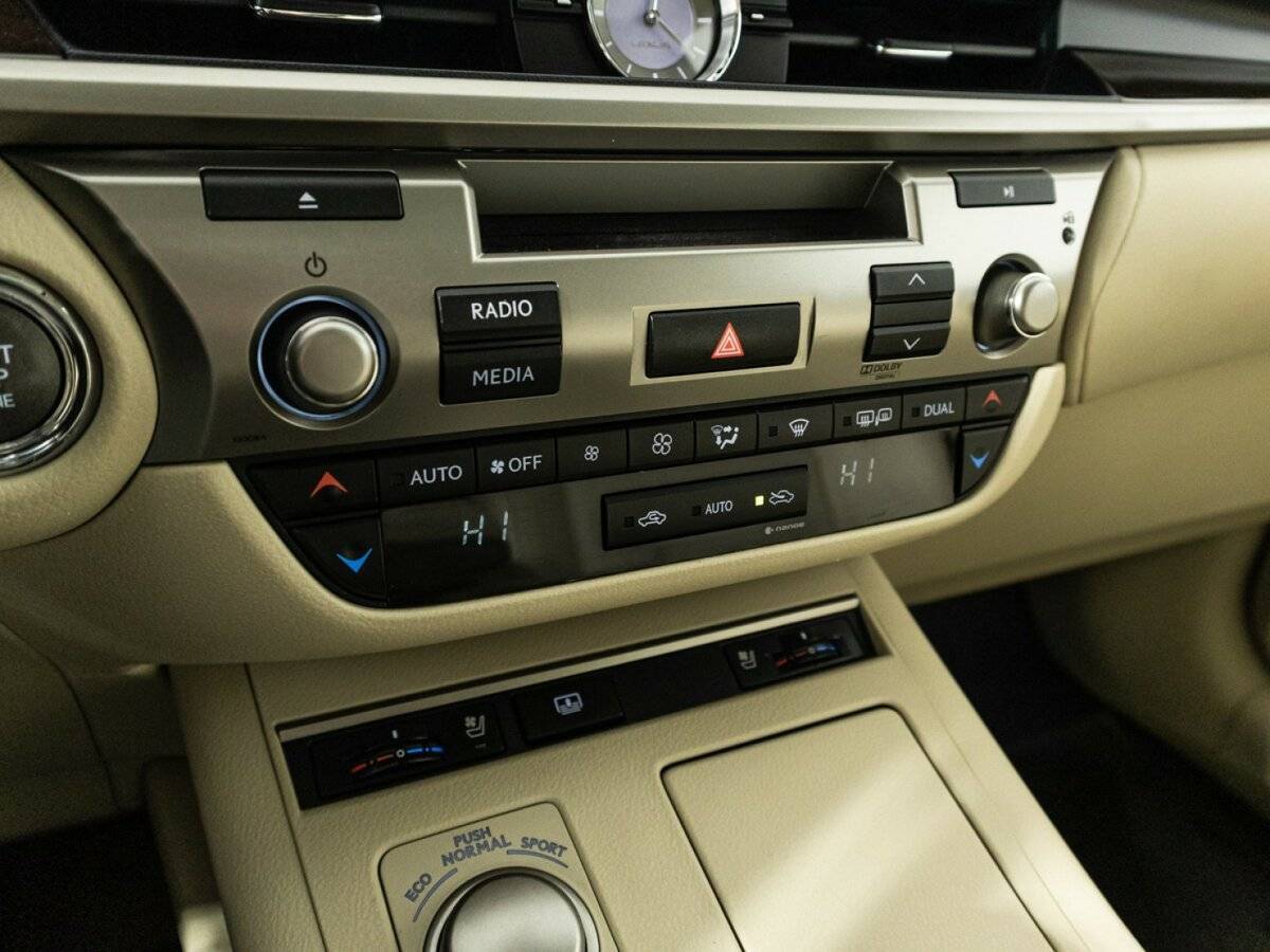 Лексус ЕС б/у, 2014, Автоматическая. Фото: #18