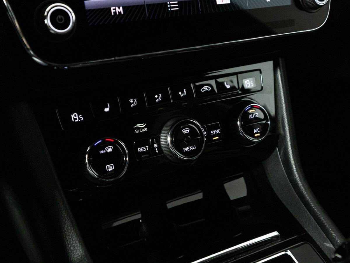 Skoda Superb б/у, 2018, Роботизированная. Фото: #16