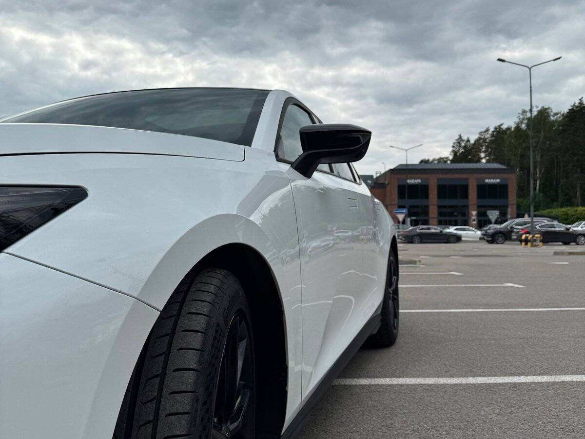 Чанган УНИ-В б/у, 2023, Роботизированная. Фото: #5