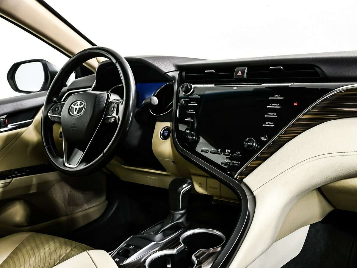 Тойота Камри б/у, 2020, Автоматическая. Фото: #8