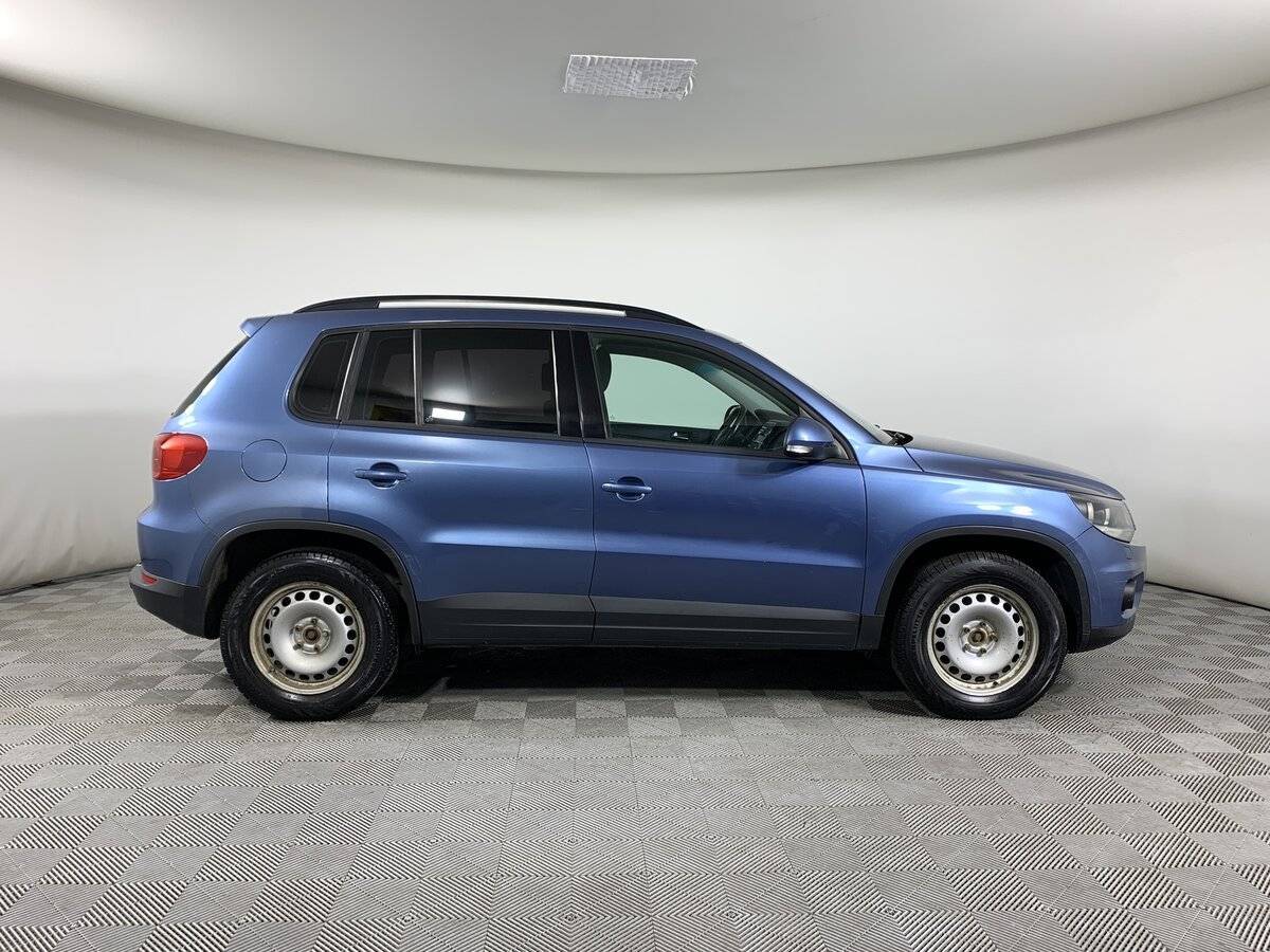 Volkswagen Tiguan б/у, 2012, Автоматическая. Фото: #3