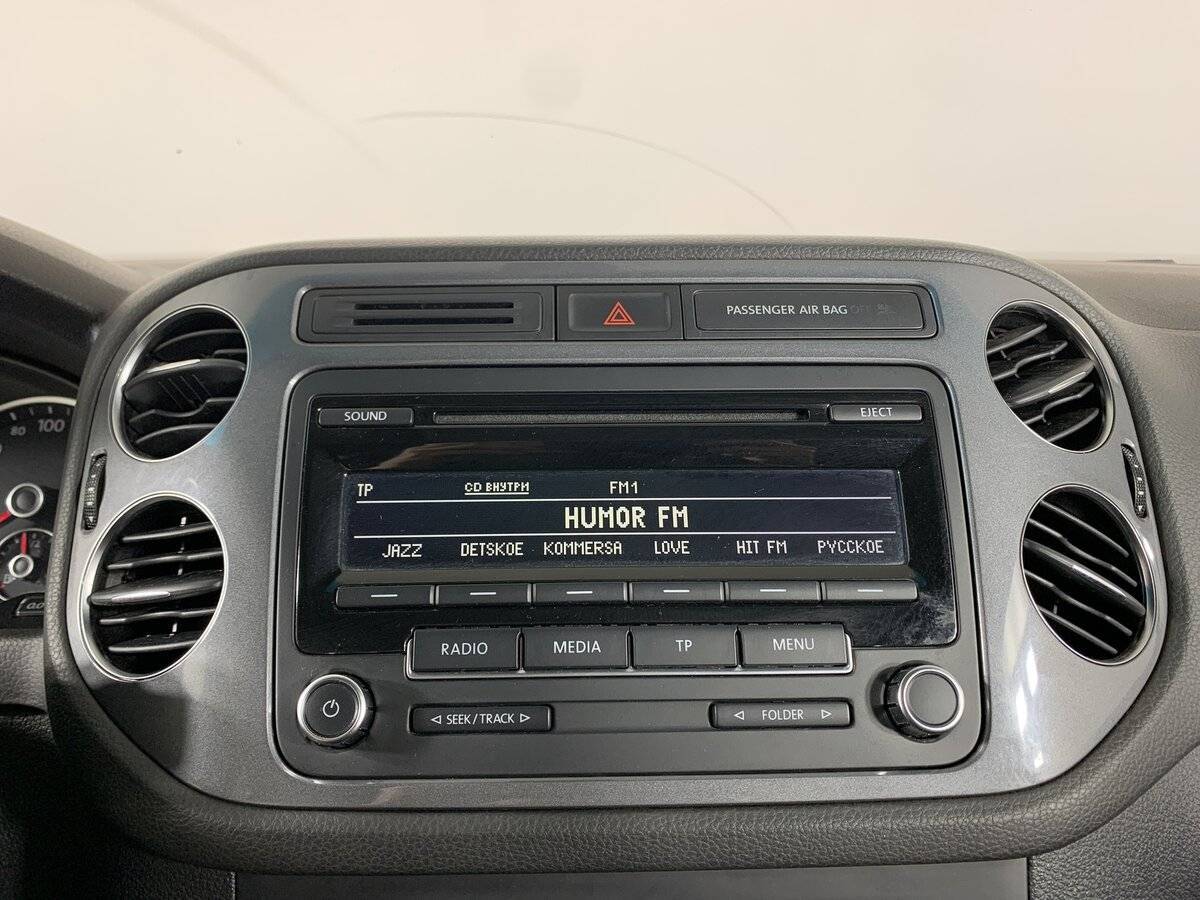 Volkswagen Tiguan б/у, 2012, Автоматическая. Фото: #14