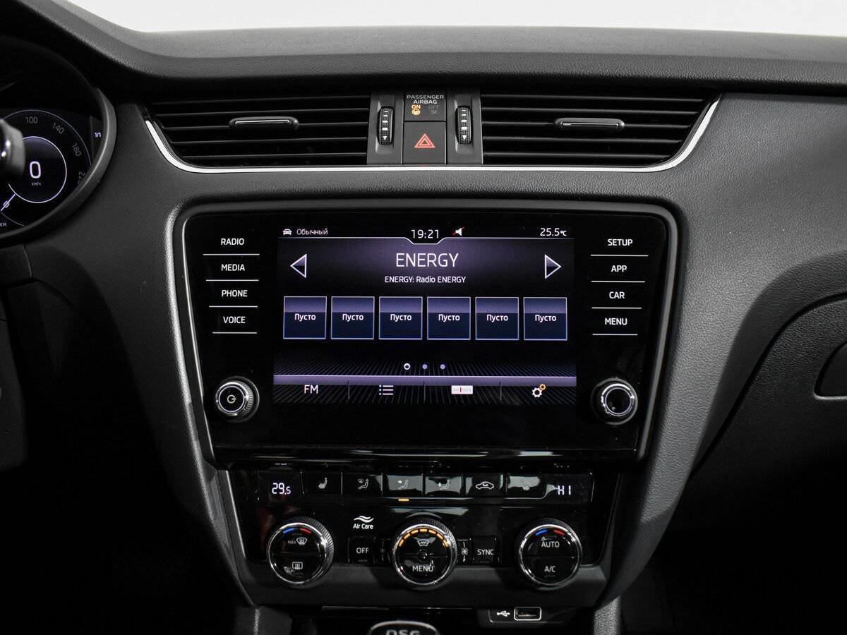 Шкода Октавия б/у, 2019, Роботизированная. Фото: #14