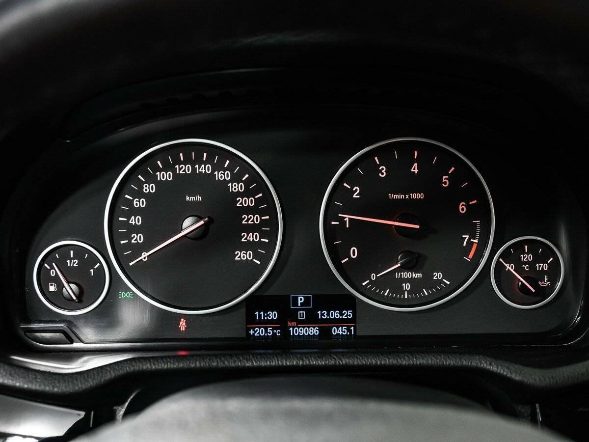 BMW X3 б/у, 2016, Автоматическая. Фото: #9