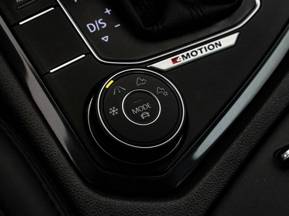 Volkswagen Tiguan б/у, 2018, Роботизированная. Фото: #14