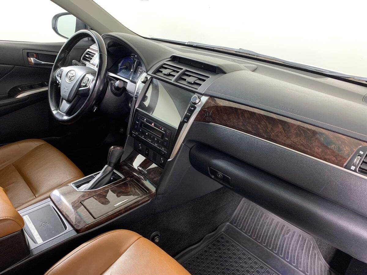 Тойота Камри б/у, 2017, Автоматическая. Фото: #12