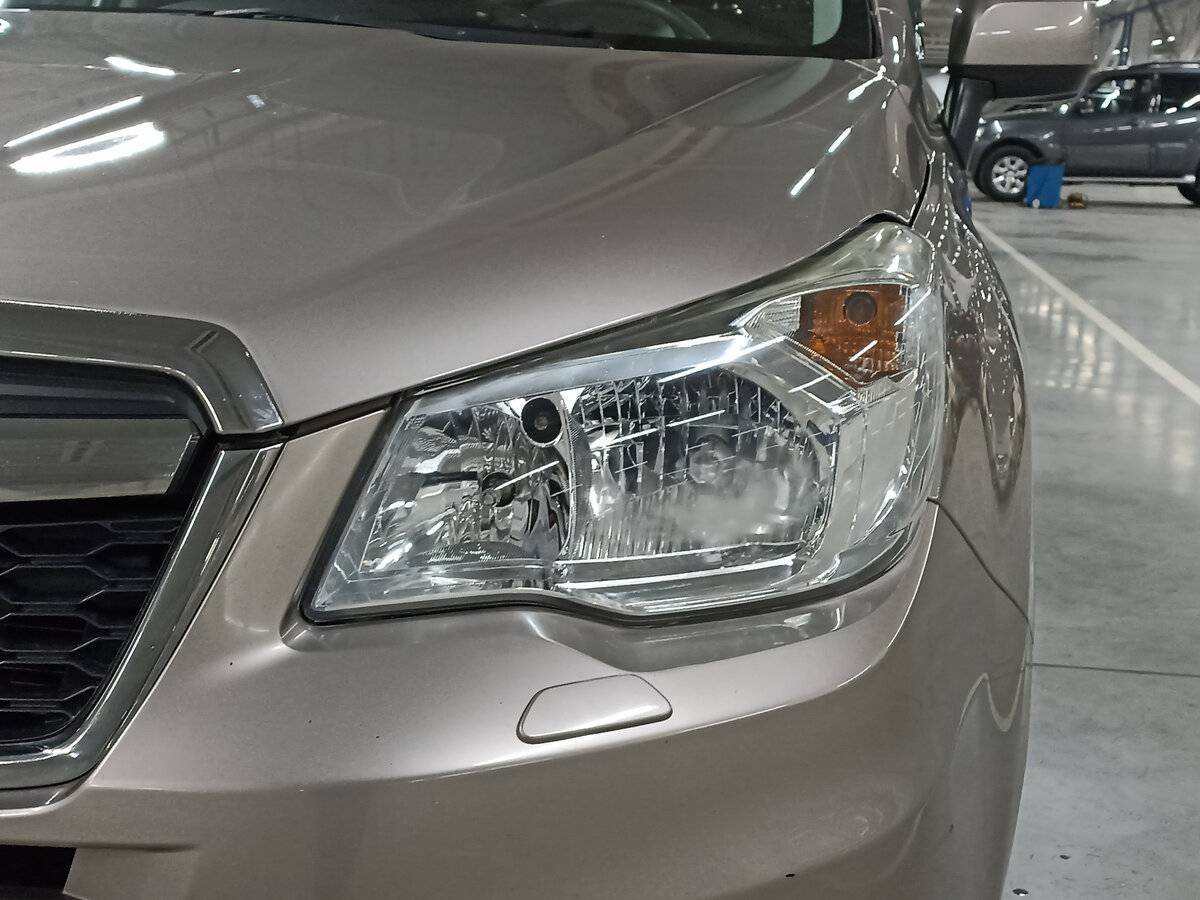 Subaru Forester б/у, 2014, Механическая. Фото: #16