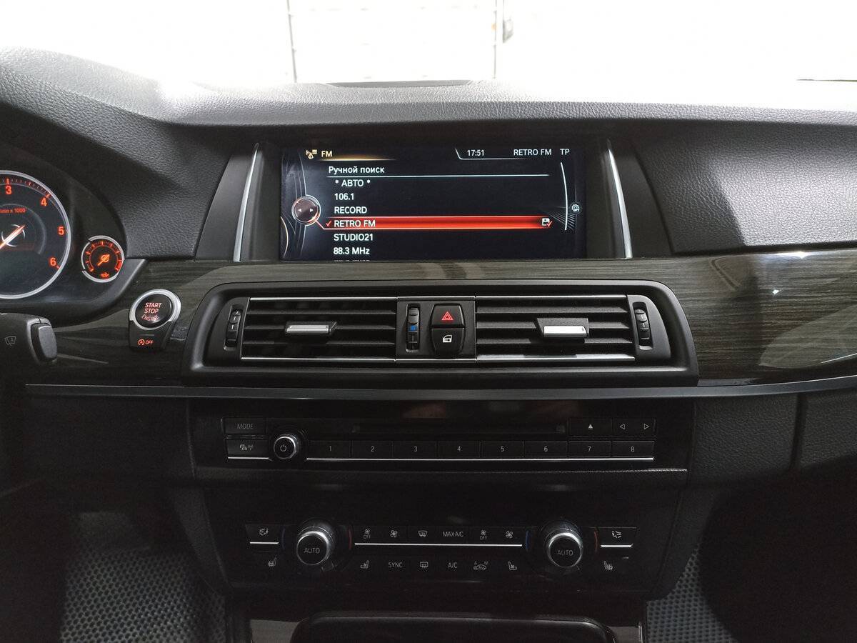 БМВ 5 серии б/у, 2016, Автоматическая. Фото: #14