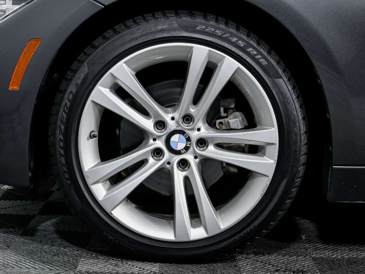 BMW 3 серии б/у, 2017, Автоматическая. Фото: #14
